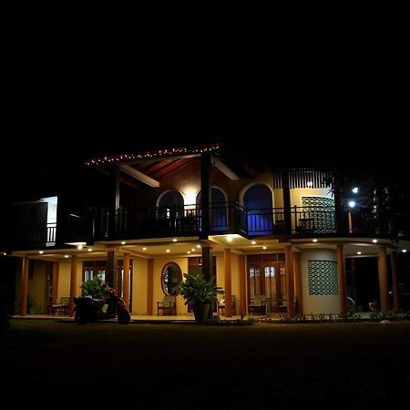 Leopard City Hostel Тисамахарама Екстериор снимка